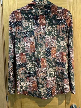 Camisa terciopelo patchwork Stradivarius