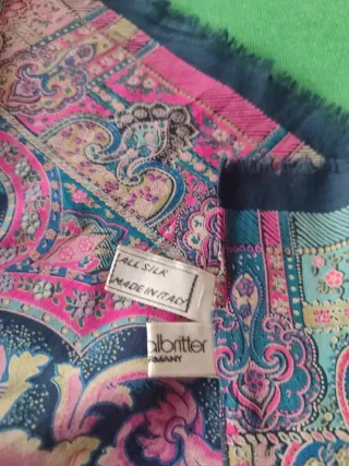 Sciarpa in seta fantasia floreale