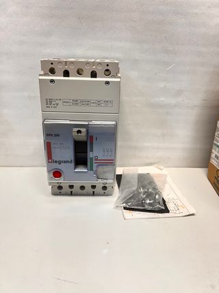 Interruptor Automático Legrand DPX250