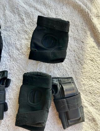 Protecciones infantiles Oxelo negro