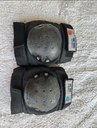 Protecciones infantiles Oxelo negro