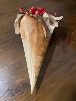 Cornucopia cartapesta fatta a mano