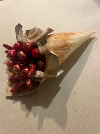 Cornucopia cartapesta fatta a mano