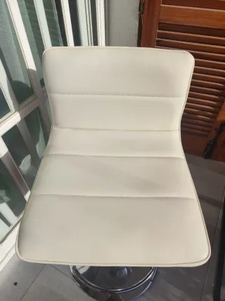 Silla  Regulable Cuero Blanco