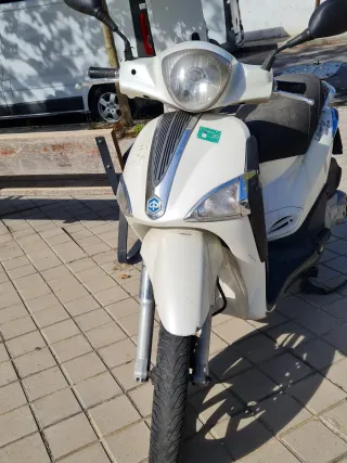 Piaggio Liberty 125cc Blanca