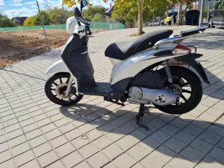Piaggio Liberty 125cc Blanca