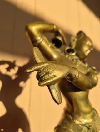 Escultura Dakini Danzante en Bronce