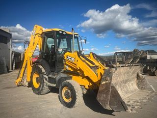 Retroexcavadora JCB 3CX