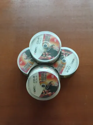 Confezioni CD-R Emtec 25x4 (100 pezzi)