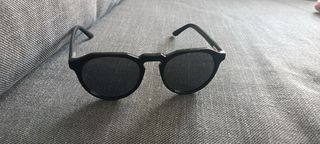 Gafas de sol negras