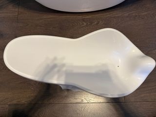 Bañera de bebé LUMA y su asiento