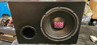 Subwoofer Alpine Caja Bass Reflex Negra