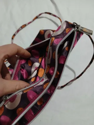 Borsa a tracolla con fantasia geometrica