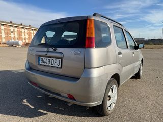 Suzuki Ignis 2005