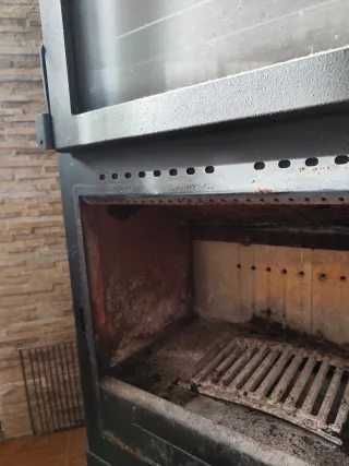 Estufa de leña rinconera con horno CH-8