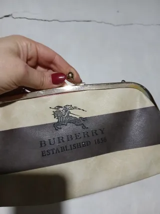 Pochette Burberry beige e marrone