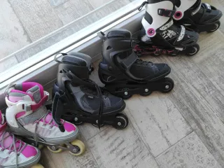 3 pares de patines en línea