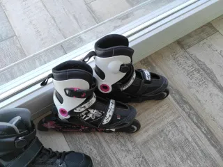 3 pares de patines en línea