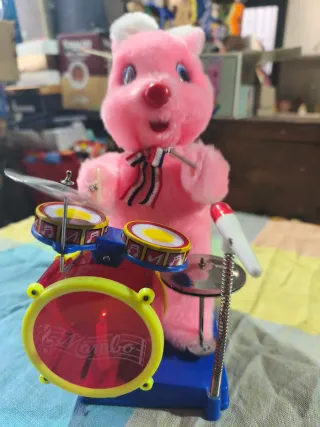 Mambo Beating Drum Rabbit anni 80