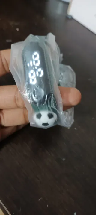 Reloj Infantil Digital con Balón Fútbol