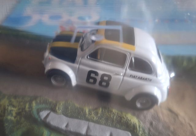 Modellino Fiat 695 Abarth Assetto Corsa sc.1:43