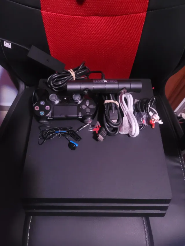 Ps4 Pro especial Negra con Mando