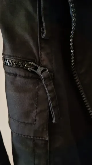 Gabardina negra mujer