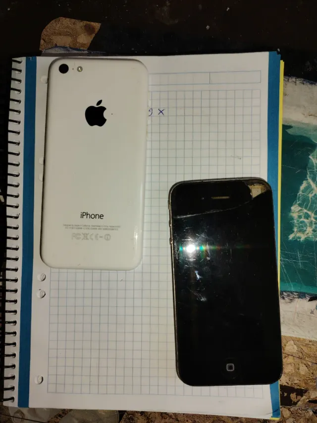iPhone 2 móviles