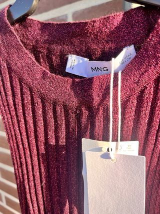 Camiseta Mango punto brillante roja