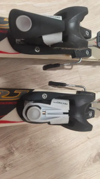 Esquís infantiles Tecno Pro 110