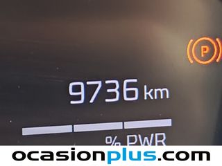 Peugeot 2008 Allure Hybrid eDCS6 100 kW (136 CV)