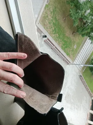 Botines de ante negros con tacón