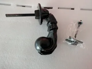 Llamador de puerta negro sin estrenar