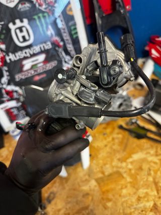 Corpo farfallato Husqvarna 310 2012