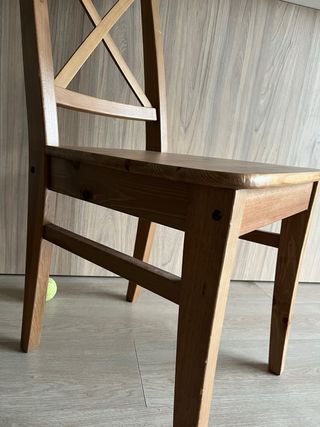 Mesa extensible STORNÄS de IKEA y Sillas