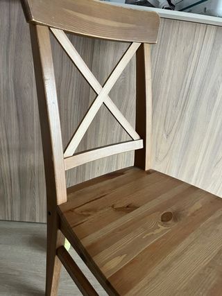 Mesa extensible STORNÄS de IKEA y Sillas