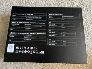 Secador y moldeador de pelo Bopcal. Incluye funda.