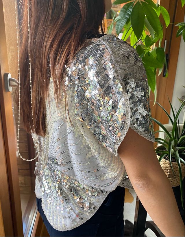 Top fiesta lentejuelas plateado y blanco