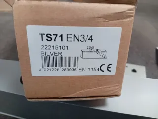 Muelle cierra puertas Dorma