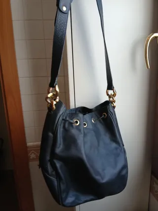 Borsa a secchiello in pelle