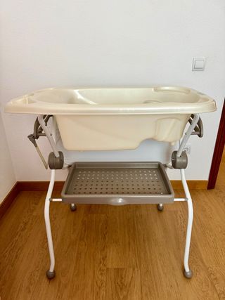 Bañera y cambiador bebé