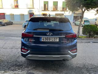 Por 388€ mes Santa Fe 2.2 CRDI 200CV Style 4x4 7p