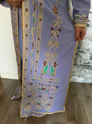 Caftán Morado Bordado Talla Única