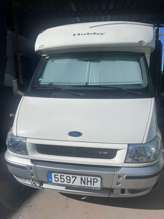 Ford HOBBY 68.000kms CLIMA/ NAV / CARPLAY / TV+SAT