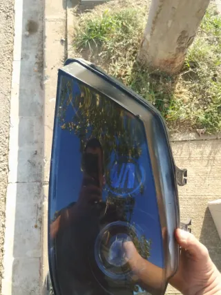 Faros Xenon no son originales.