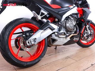 APRILIA TUONO 660