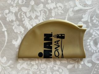 Gorro Natación Ironman Barcelona Dorado