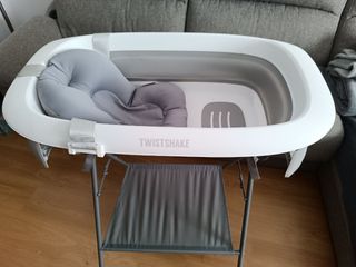 Bañera plegable Twistshake con soporte. SEMINUEVA.