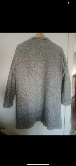 Abrigo jaspeado gris mujer zara