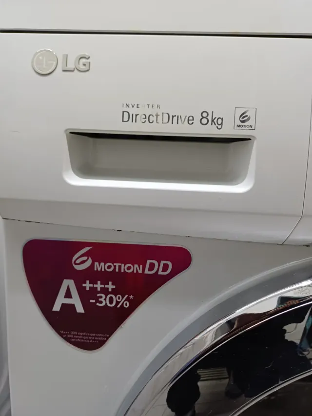 LAVADORA LG 8KG DIRECT DRIVE A+++ SEGUNDAMANO